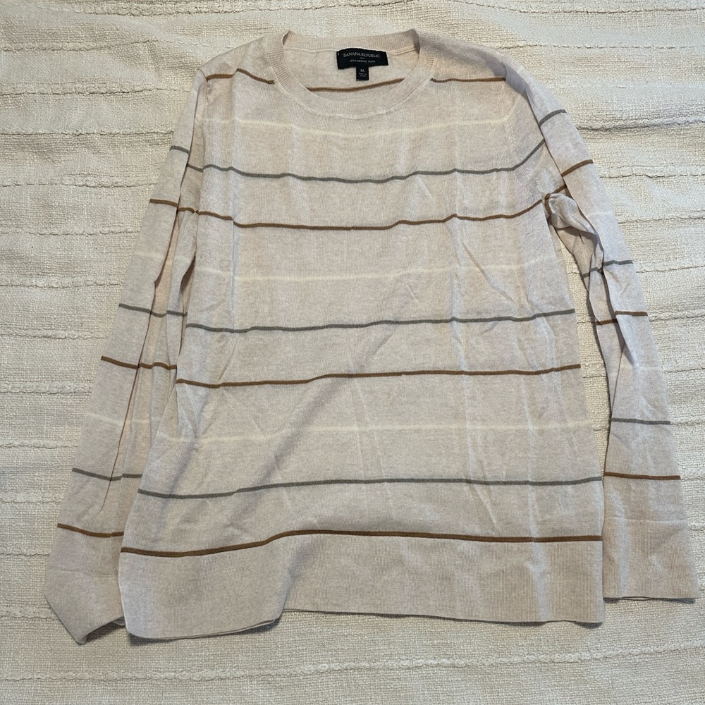 Banana Republic 100% Merino Wool Stripped Sweater